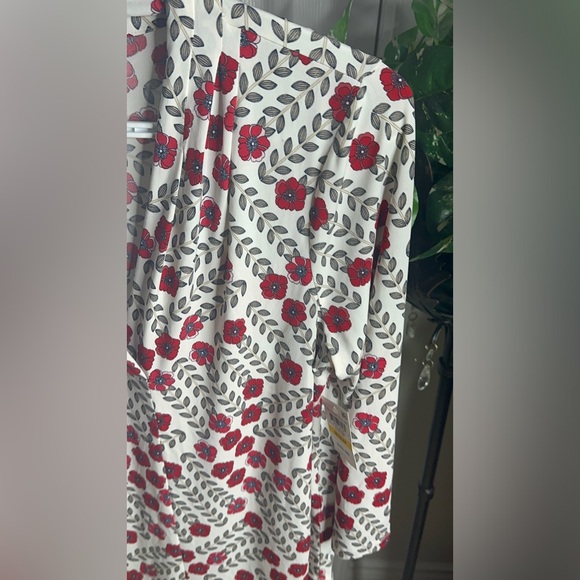 Charter Club Size M blouses - Picture 3 of 4